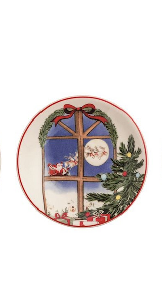 Santa Scene Tidbit Plates - Assorted Styles