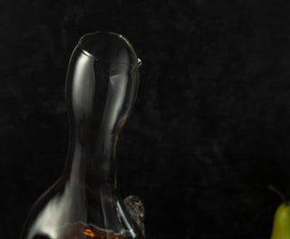 Chicken Whiskey Decanter Premium Barware Gift Elegant Drinkware Collection