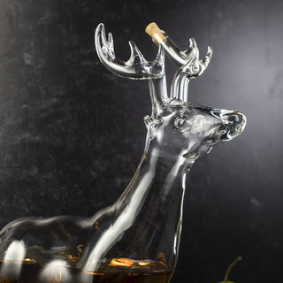 Reindeer Whiskey Decanter Premium Barware Gift Elegant Drinkware Collection