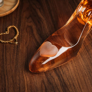 Stiletto Wine Whiskey Decanter With Heart By With Stopper Handcrafted Centerpiece Hi