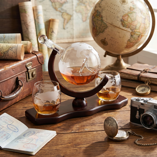 Etched World Decanter Whiskey Globe Antique Airplane 850ML Whiskey Stones And 2 Worl