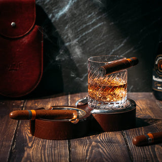 Horseshoe Cigar Coaster Ashtray With A Crystal Whiskey Cigar Glass In A Leather Case