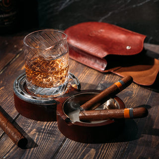 Horseshoe Cigar Coaster Ashtray With A Crystal Whiskey Cigar Glass In A Leather Case