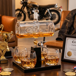 Motorcycle Decanter Whiskey Wine Decanter Set 1100ML By With 4 Whiskey Glasses Motor
