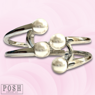 Pearl bead bangle bracelet