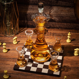 New Chess Decanter Set By Queen Chess Decanter 750ML 12 H With 2 Rook Shot Glasses 4