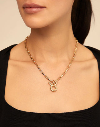 Cadena 9 Gold - Short link chain charm necklace