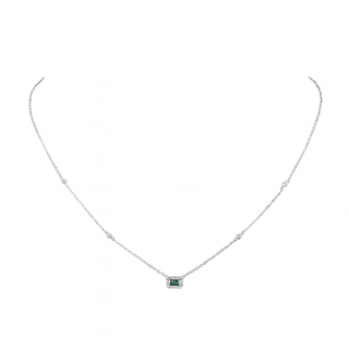 Nora Emerald Necklace