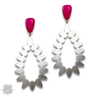 Silver cutwork teardrop earring - LC