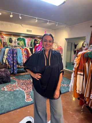 The Streamline Flowy Top-Navy