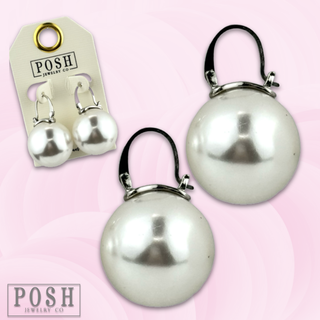 Pearl drop earring, large