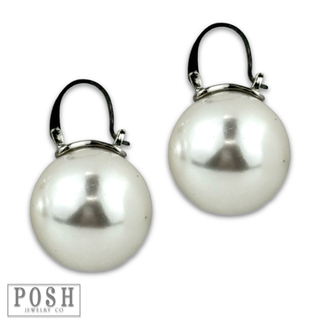 Pearl drop earring, large