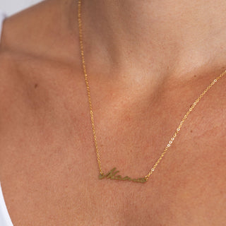 Mama Necklace