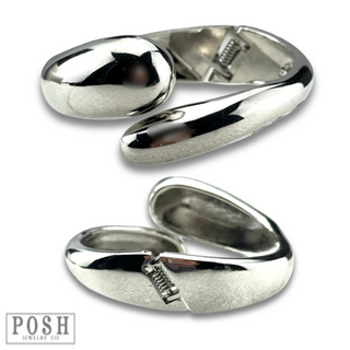 Flexible bangle bracelet