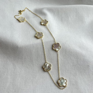 Adeline Clover Necklace - Boutique Bella BellaNecklaces