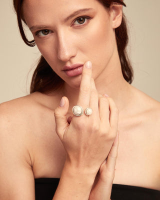 Artsy Artsy - Ring with Pearls - Boutique Bella BellaUno De 50 - Ring