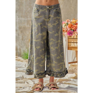 CAMOUFLAGE DENIM RUFFLED HEM MID RISE BLOOMER PANTS