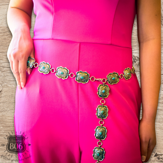Scalloped western concho link belt