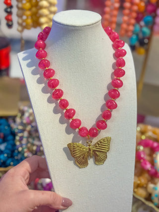 Beaded Charm Necklace - Pink with Butterfly - Boutique Bella BellaNecklaces