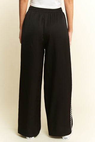 Black and White Checkered Satin Sweatpants - Boutique Bella Bellasweatpants