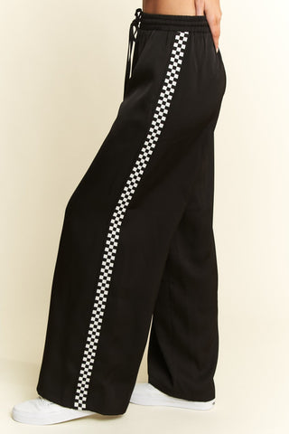 Black and White Checkered Satin Sweatpants - Boutique Bella Bellasweatpants