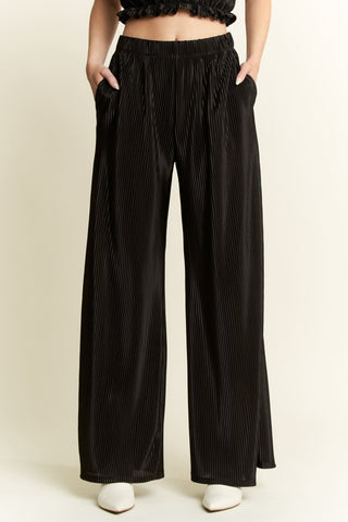 Black Pleated Pant Set - Boutique Bella BellaPant Set