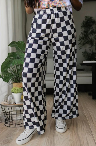 Black & White Checkered Print Wide Leg Pants - Boutique Bella BellaLounge Pants