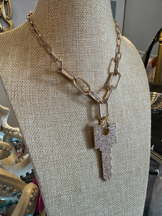 "Bling Key" Chain Necklace - Boutique Bella BellaNecklace