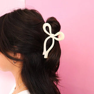 Bow Clip - Boutique Bella Bellahair clip