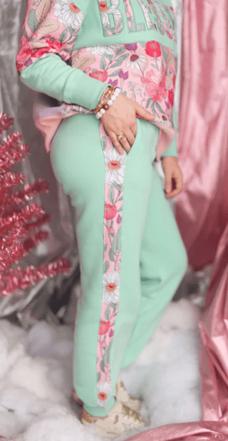 Brianna Cannon - Floral Stripe Fleece - Lined Sweatpants - Boutique Bella BellaBrianna Cannon