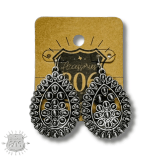 Burnished silver scalloped teardrop earring   - Boutique Bella BellaEarrings