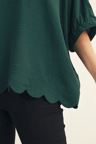 Easy Charm Scallop Hem Top - Emerald