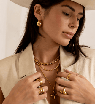 Carly Crescent Hoop - Boutique Bella BellaEarring