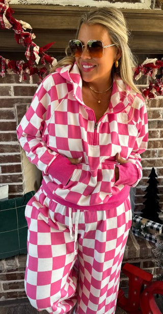 Checkmate Easy Does It Pullover - Boutique Bella BellaPullover