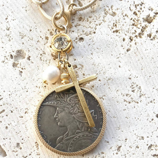 Chunky Coin Necklace with Cross - Boutique Bella BellaNecklace