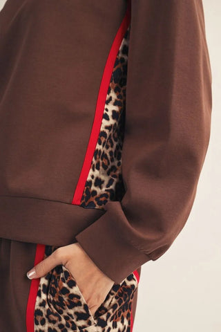 Cocoa Safari Sweatshirt - Boutique Bella BellaSweatshirt