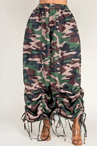 Command The Runway Palazzo Pants - Boutique Bella BellaPants