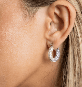 Connie Pave Hoop - Boutique Bella BellaEarring