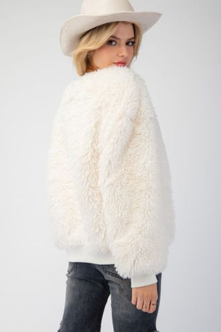 Creme Sherpa Pullover - Boutique Bella BellaPullover