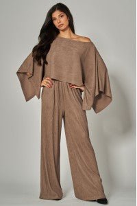 Crinkled Plisse Cape Kimono Luxury Pants Set - Mocha Mousse - Boutique Bella BellaSets