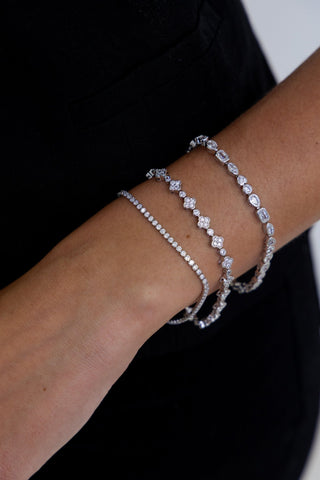Dainty Gracie Tennis Bracelet - Boutique Bella BellaBracelet