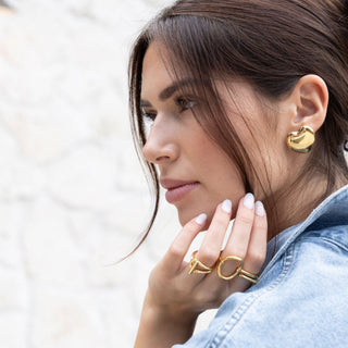 Darlene Heart Studs - Boutique Bella BellaEarrings
