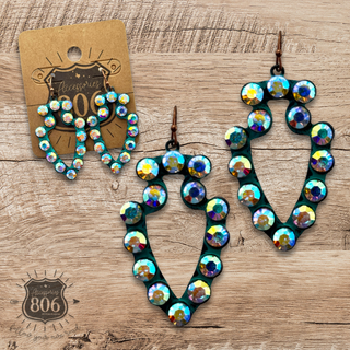 Rhinestone arrowhead earring - LC
