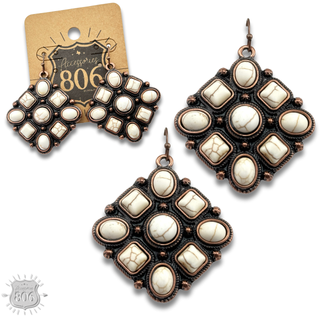 Diamond shape stone earring - LC