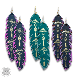 Painted leather feather earring - LC