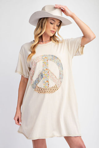 Ecru Short Sleeve Peace Patch Cotton Dress - Boutique Bella BellaDress