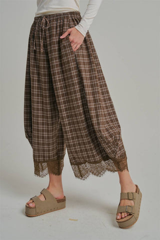 Autumn Muse Plaid Balloon Pants