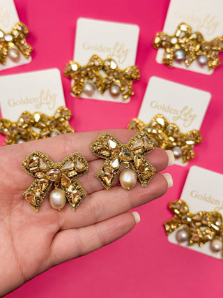 Fancy Bow with Pearl Earrings - Boutique Bella BellaDistress