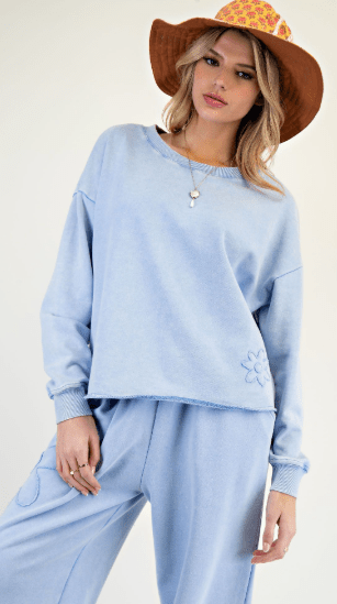 Flower Patch Cozy Pullover - Boutique Bella BellaPullover