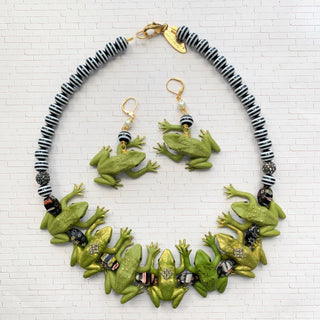 Gilded Frog Necklace - Boutique Bella BellaNecklace